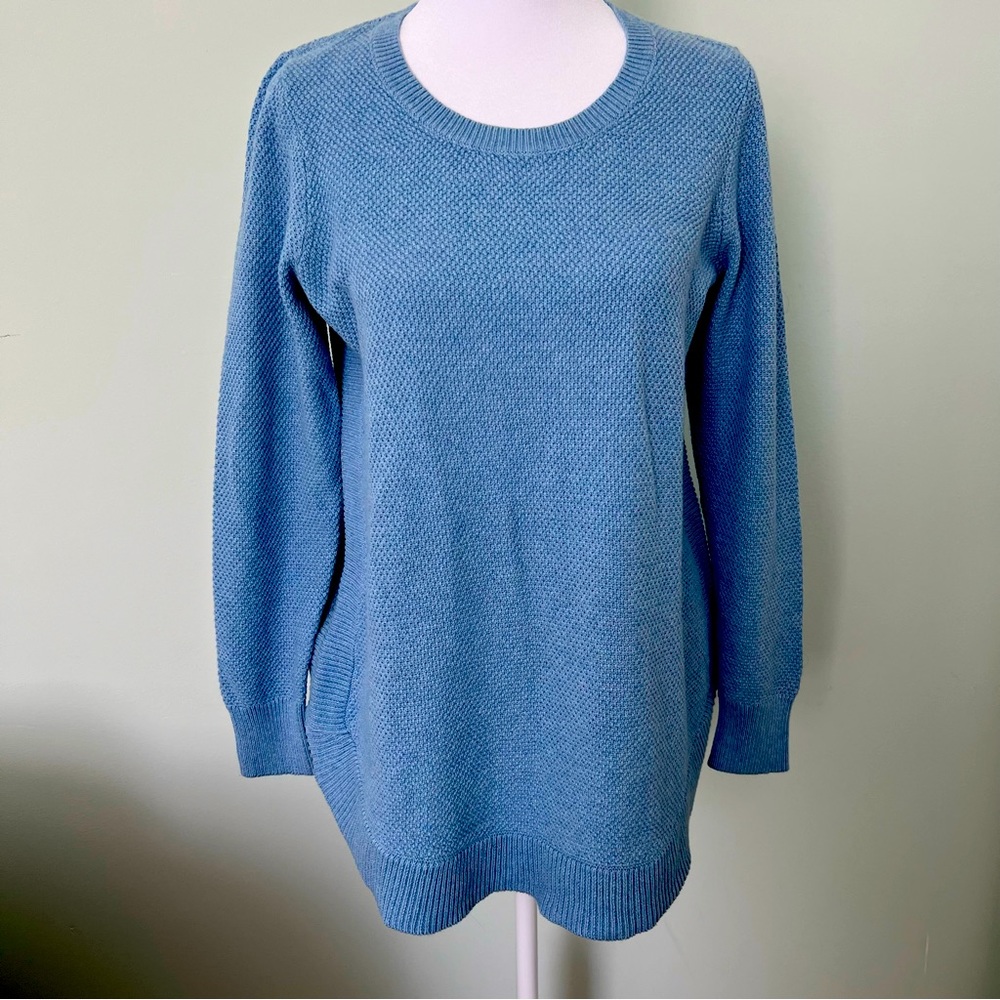 Ladies Small Loft Sweater NWT